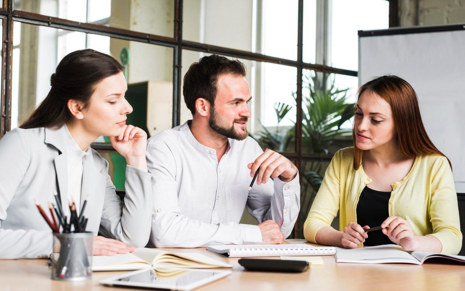 Atelier d'analyse financière en groupe